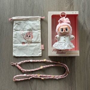 Mokoko Fall into Sweaters